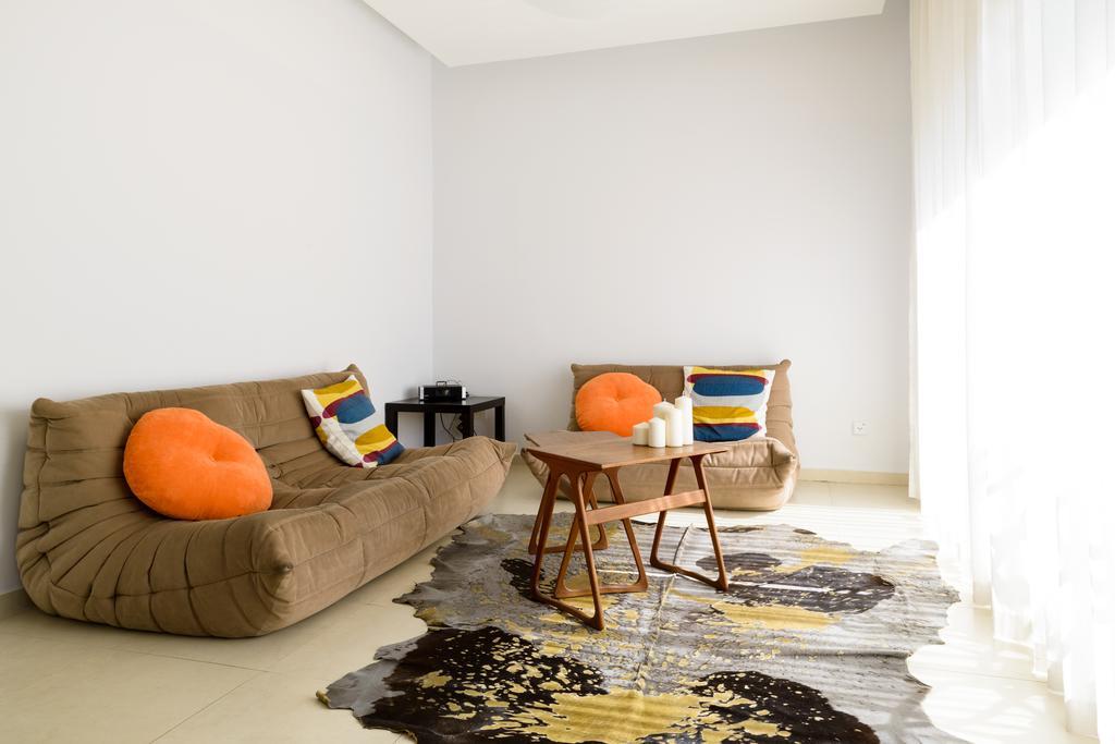 Relax & Sunny Near Beach By Feelhome Tel Aviv Bagian luar foto
