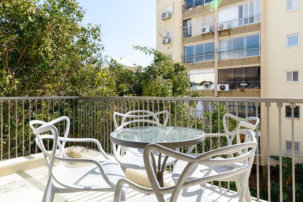 Relax & Sunny Near Beach By Feelhome Tel Aviv Bagian luar foto